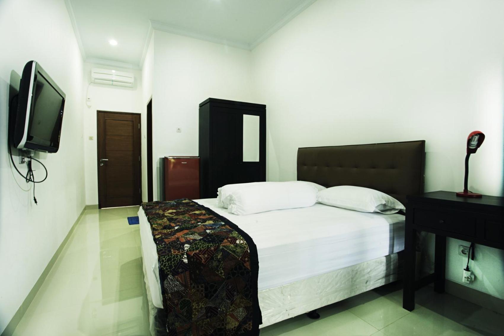 Andelis Homestay Yogyakarta Exterior photo