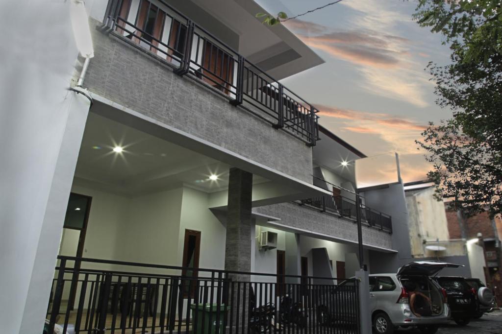 Andelis Homestay Yogyakarta Exterior photo